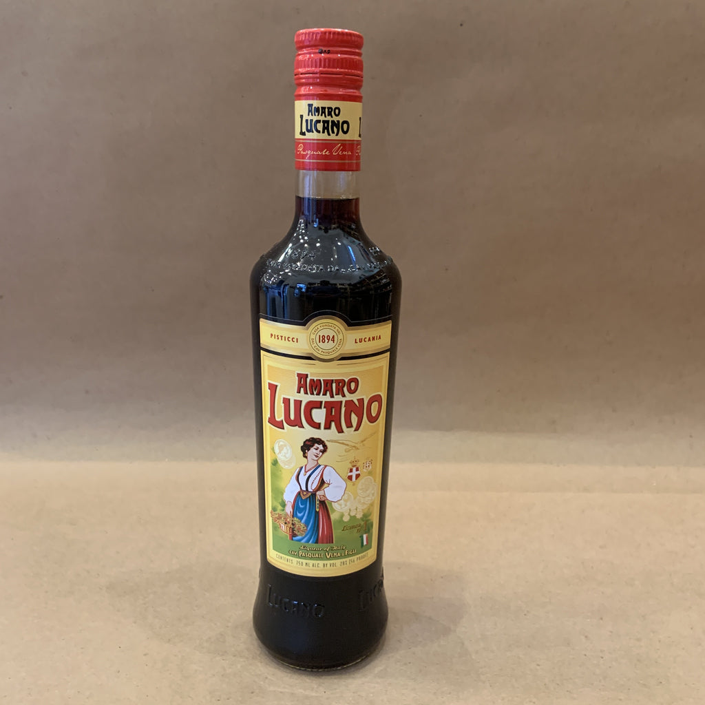 Lucano Amaro