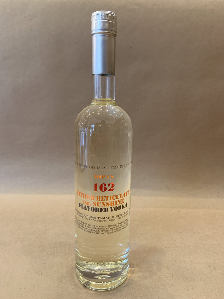 DSP CA-162 Citrus Reticulata Vodka 750 ml