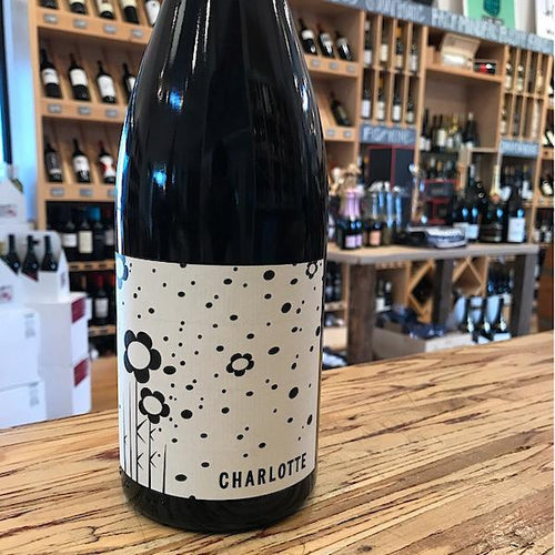 A self taught winemaker Charles Smith is a true artisan and pioneer in the wine world. In 2008 his winery was recognized as one of the 