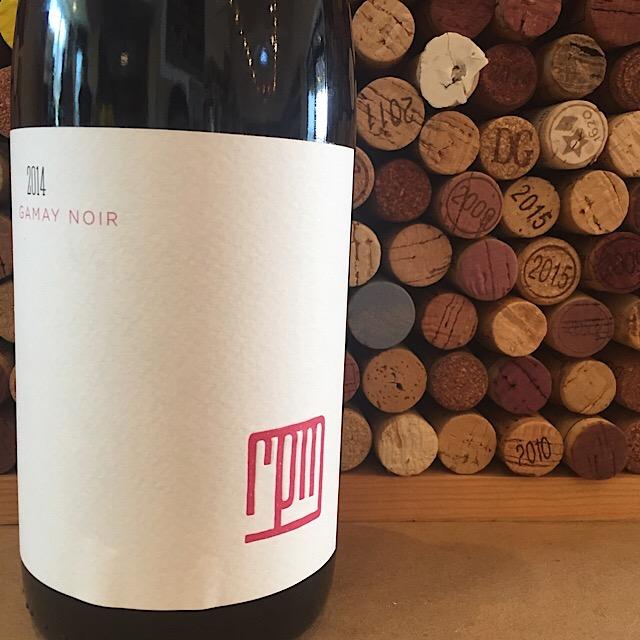 RPM is a collaboration between Nathan Roberts, Duncan Arnot Meyer of Arnot-Roberts and Rajat Parr of Michael Mina and Sandhi Wines. Their goal is produce world class Gamay Noir from the granitic soils of the Sierra Foothills.