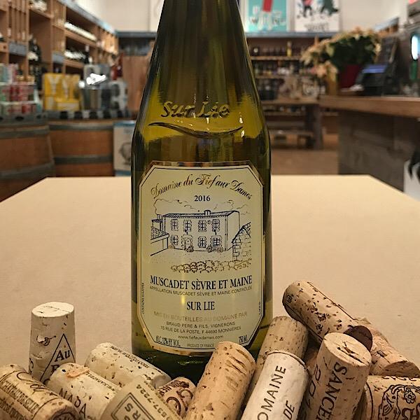 Domaine du Fief aux Dames Muscadet Sèvre et Maine Sur Lie 2016